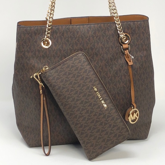 Michael Kors Handbags - Nwt Michael  Kors Bundle Jet Set chain + wallet